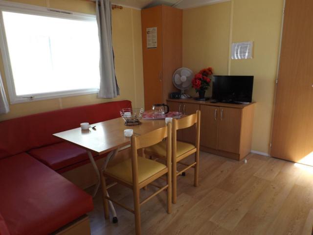 Escapades Ensoleillees Climatisation Television Hotel Sigean Eksteriør billede